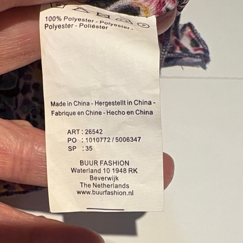 Colorful Geometric Patterned Top - Picture 5 of 5